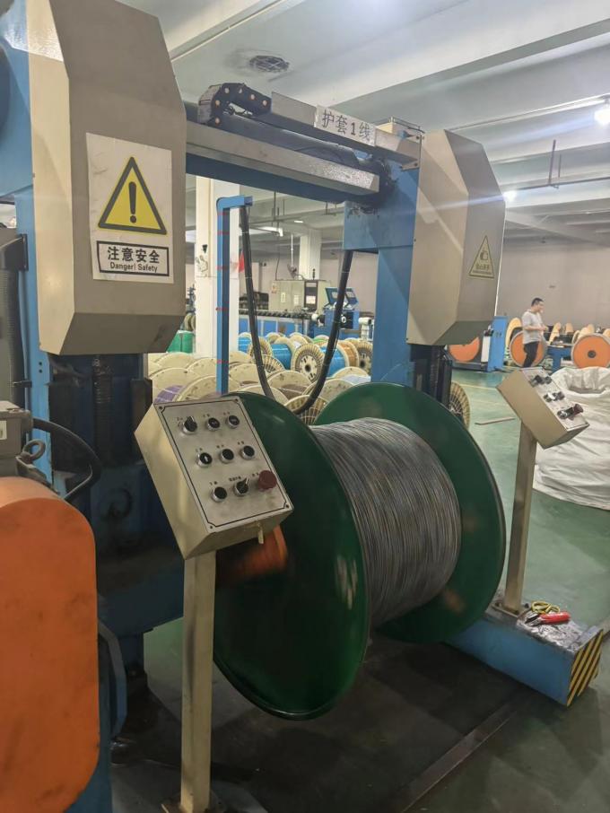 আউটডোর টাইপ 4/8/12/24 কোর 1-2.5mm2 অপটিক্যাল মনিটরিং হাইব্রিড কম্পোজিট 4