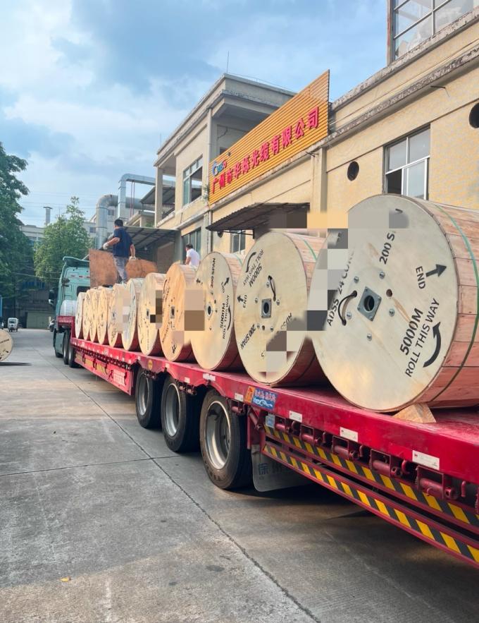 কারখানার স্টক আউটডোর ডাবল বর্মযুক্ত GYTS53-96 কোর ফাইবার অপটিক ক্যাবল ডাবল জ্যাকেট G652D একই দিন পাঠানো 12