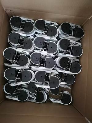 শীর্ষ মানের সাথে ADSS ক্যাবলের জন্য গ্যালভানাইজড সাসপেনশন ক্ল্যাম্প