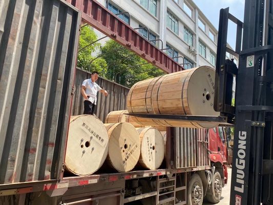 আউটডোর জিওয়াইএফএক্সটিওয়াই 2 4 6 টেলিযোগযোগের জন্য কোর ফাইবার অপটিক কেবল